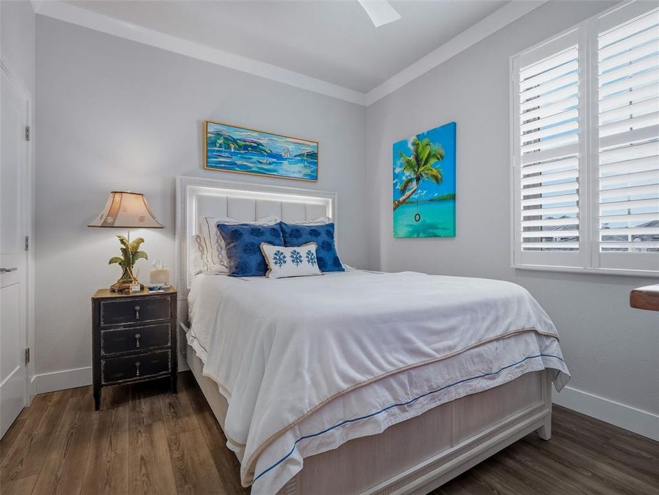 Activo con contrato: $565,000 (4 camas, 3 baños, 2092 Pies cuadrados)