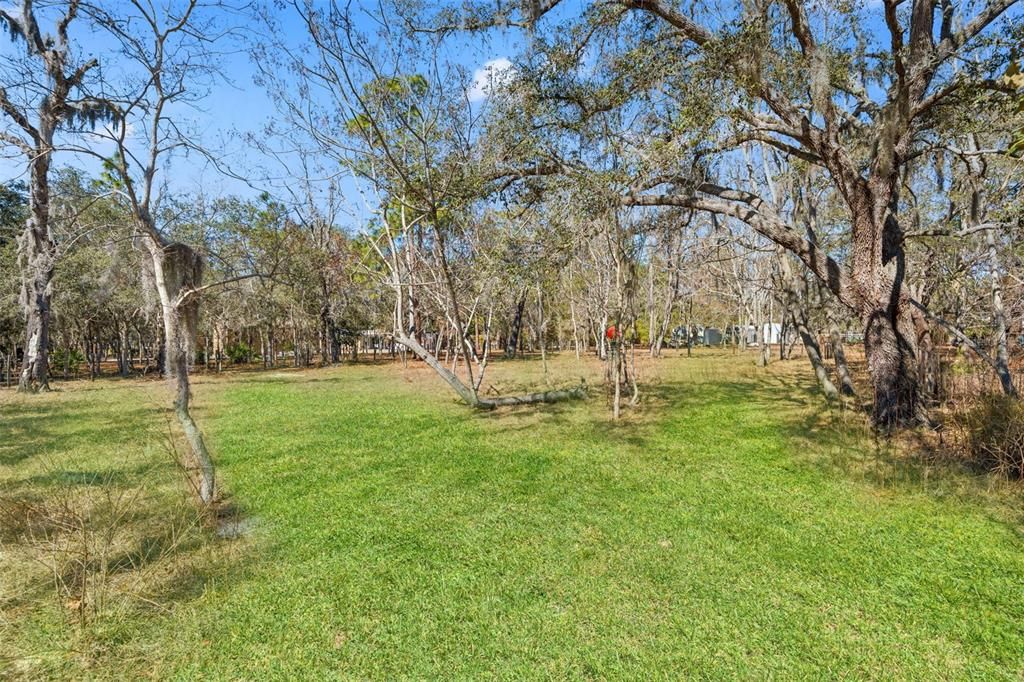 Active With Contract: $259,000 (2 beds, 2 baths, 728 Square Feet)