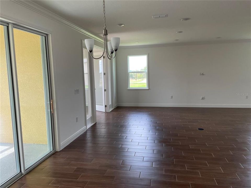 En Renta: $3,550 (4 camas, 3 baños, 2675 Pies cuadrados)