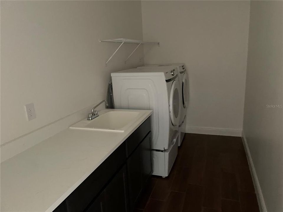 En Renta: $3,550 (4 camas, 3 baños, 2675 Pies cuadrados)