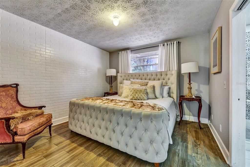 En Venta: $420,000 (3 camas, 2 baños, 2231 Pies cuadrados)