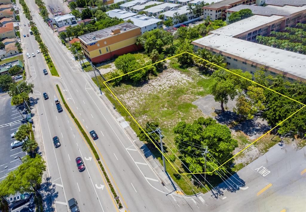 待售: $2,500,000 (0.66 acres)