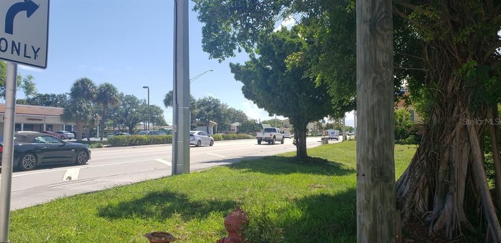 待售: $2,500,000 (0.66 acres)