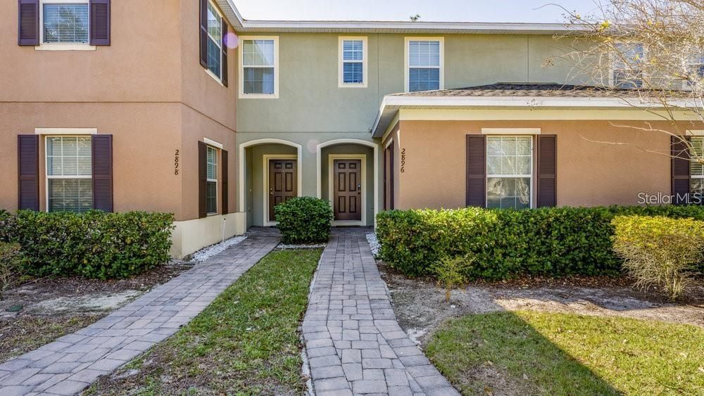 Active With Contract: $1,900 (3 beds, 3 baths, 1831 Square Feet)