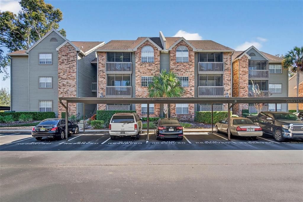 Vendido Recientemente: $169,999 (2 camas, 2 baños, 946 Pies cuadrados)
