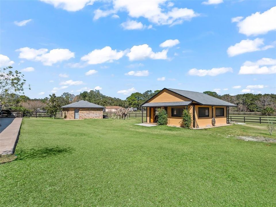 For Sale: $1,200,000 (4 beds, 3 baths, 4341 Square Feet)