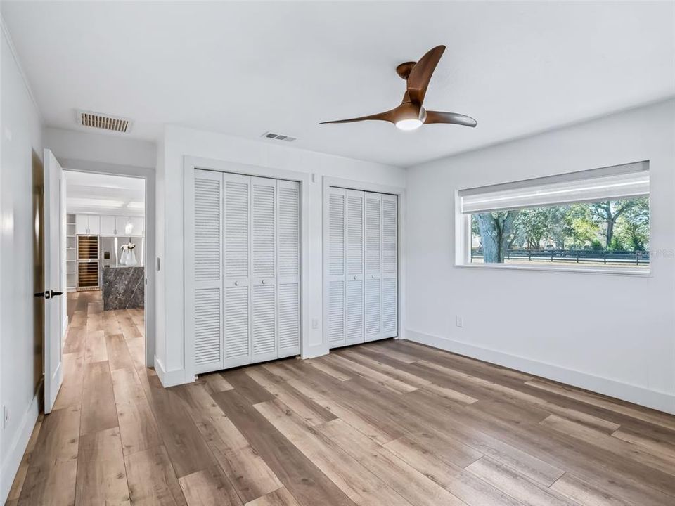 For Sale: $1,200,000 (4 beds, 3 baths, 4341 Square Feet)