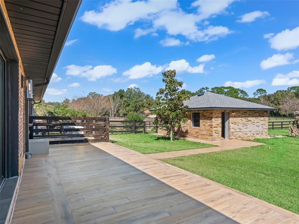 For Sale: $1,200,000 (4 beds, 3 baths, 4341 Square Feet)