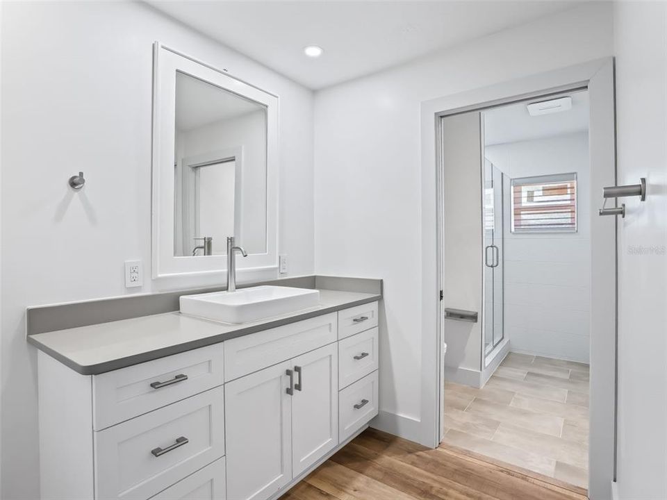 For Sale: $1,200,000 (4 beds, 3 baths, 4341 Square Feet)