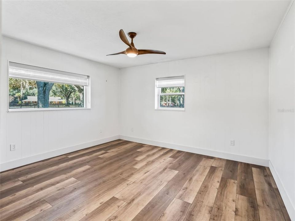 For Sale: $1,200,000 (4 beds, 3 baths, 4341 Square Feet)