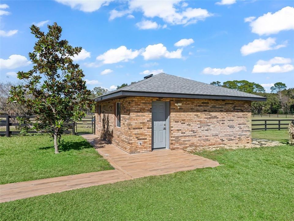 For Sale: $1,200,000 (4 beds, 3 baths, 4341 Square Feet)