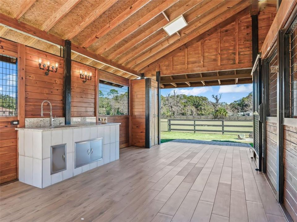 For Sale: $1,200,000 (4 beds, 3 baths, 4341 Square Feet)