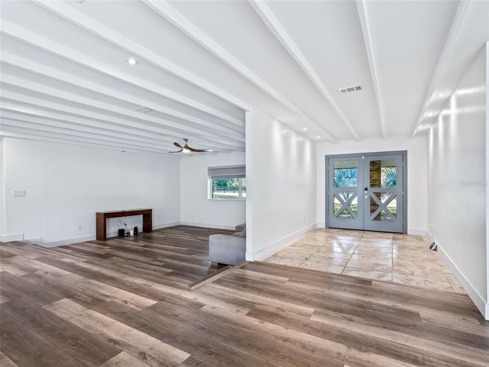 For Sale: $1,200,000 (4 beds, 3 baths, 4341 Square Feet)