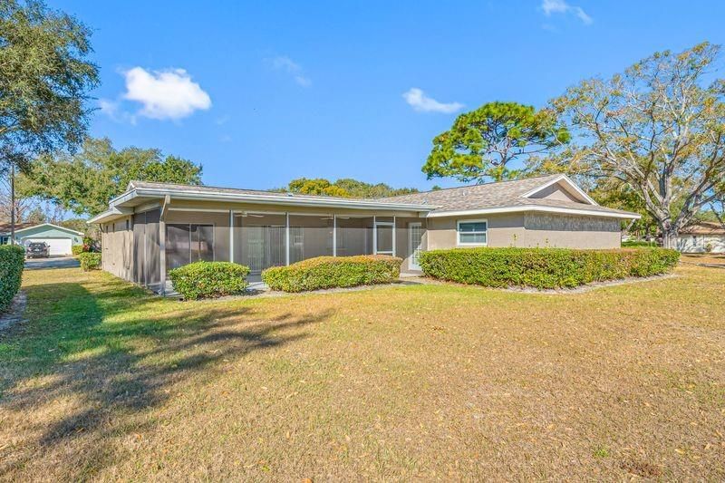For Sale: $575,000 (4 beds, 2 baths, 1878 Square Feet)