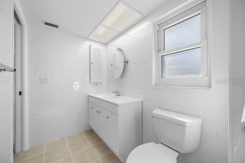 For Sale: $575,000 (4 beds, 2 baths, 1878 Square Feet)