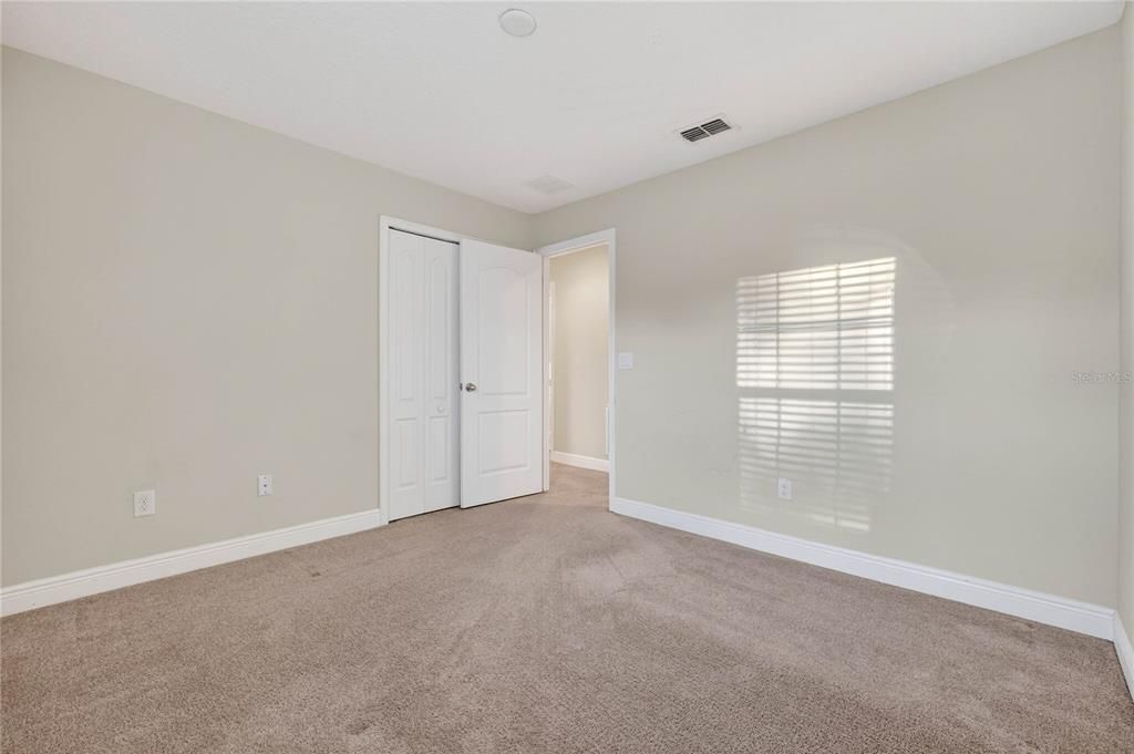 For Sale: $250,000 (3 beds, 2 baths, 1632 Square Feet)