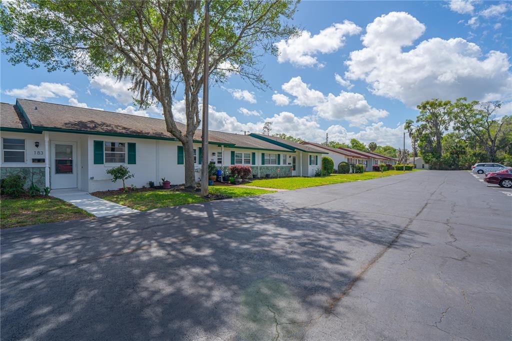 En Venta: $175,000 (2 camas, 2 baños, 979 Pies cuadrados)