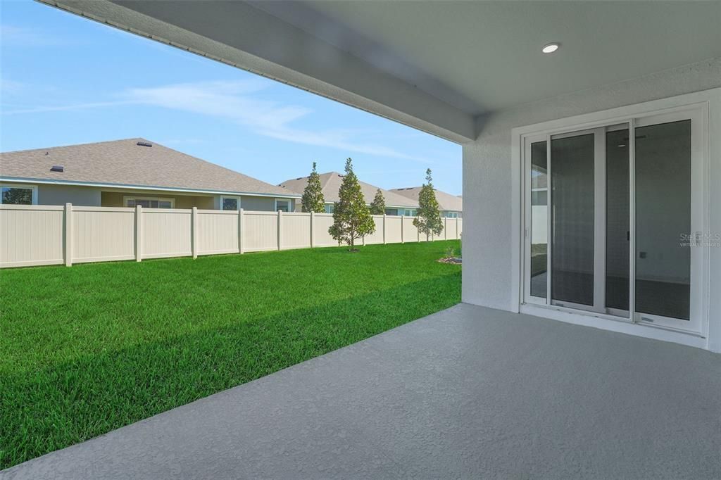 For Sale: $609,990 (5 beds, 3 baths, 3550 Square Feet)