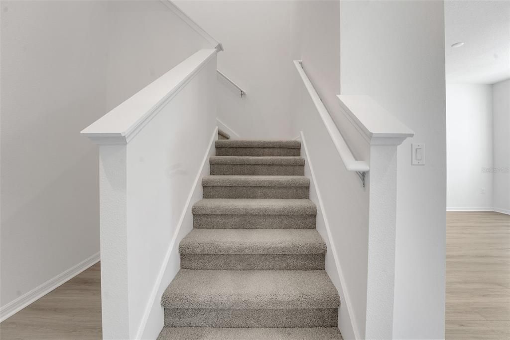 For Sale: $609,990 (5 beds, 3 baths, 3550 Square Feet)