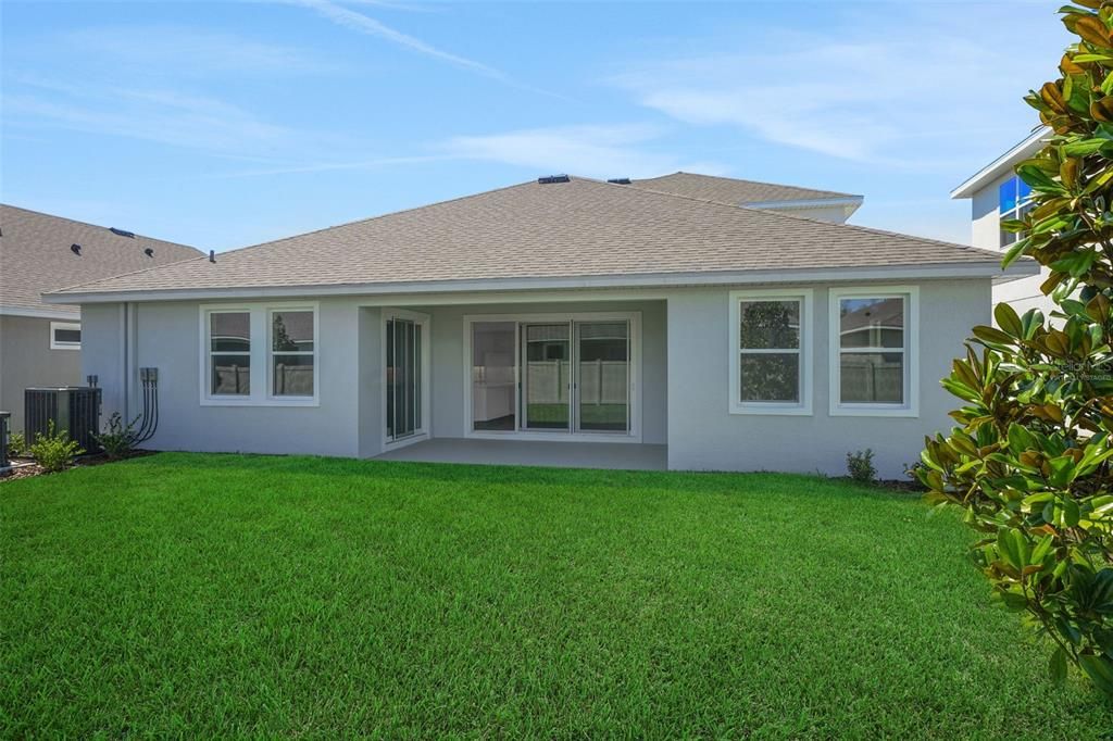 For Sale: $609,990 (5 beds, 3 baths, 3550 Square Feet)