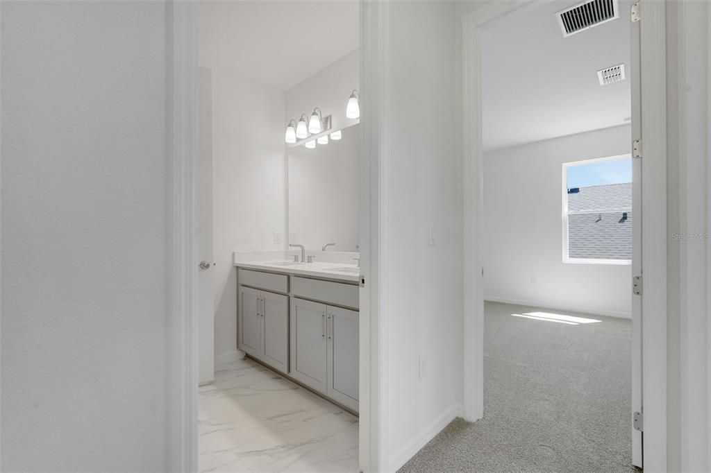 For Sale: $609,990 (5 beds, 3 baths, 3550 Square Feet)