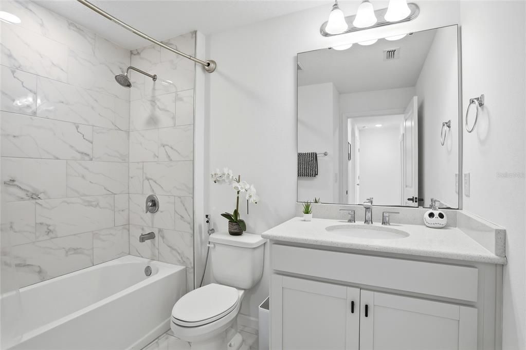 Active With Contract: $280,000 (4 beds, 3 baths, 2121 Square Feet)