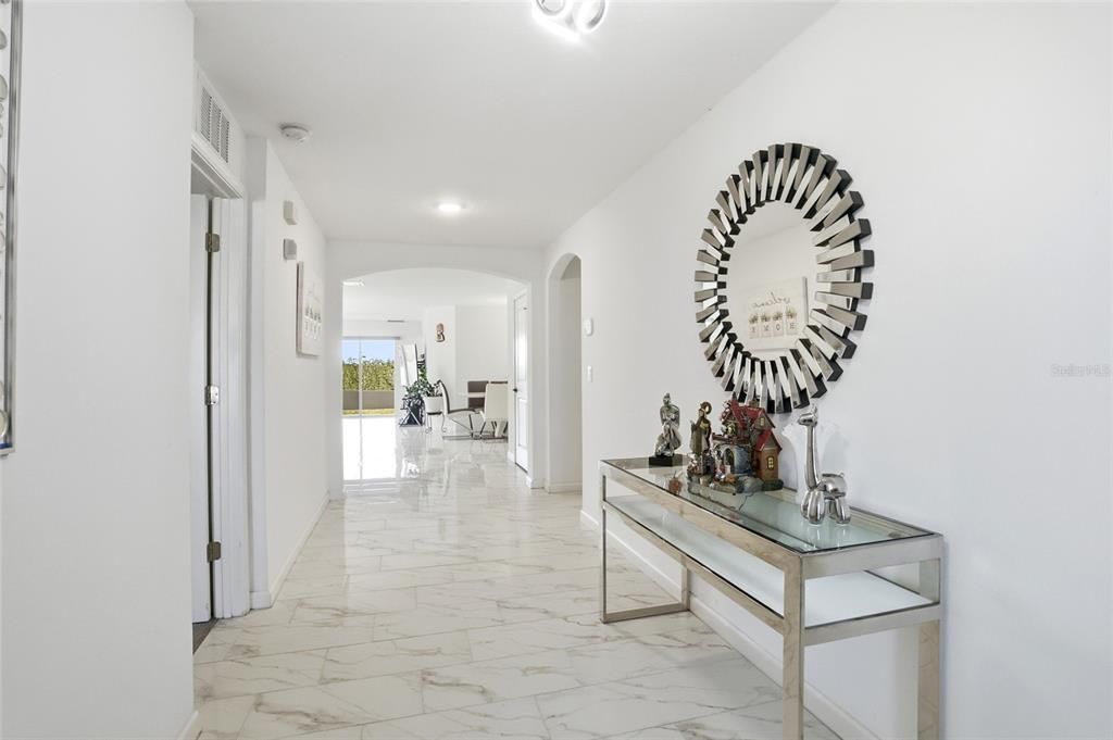Active With Contract: $280,000 (4 beds, 3 baths, 2121 Square Feet)