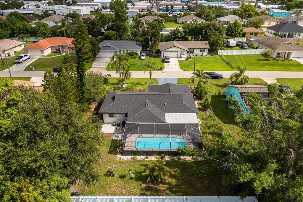 На продажу: $369,999 (3 спален, 2 ванн, 1189 Квадратных фут)