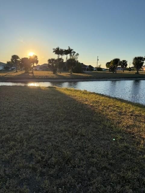 На продажу: $37,500 (0.25 acres)