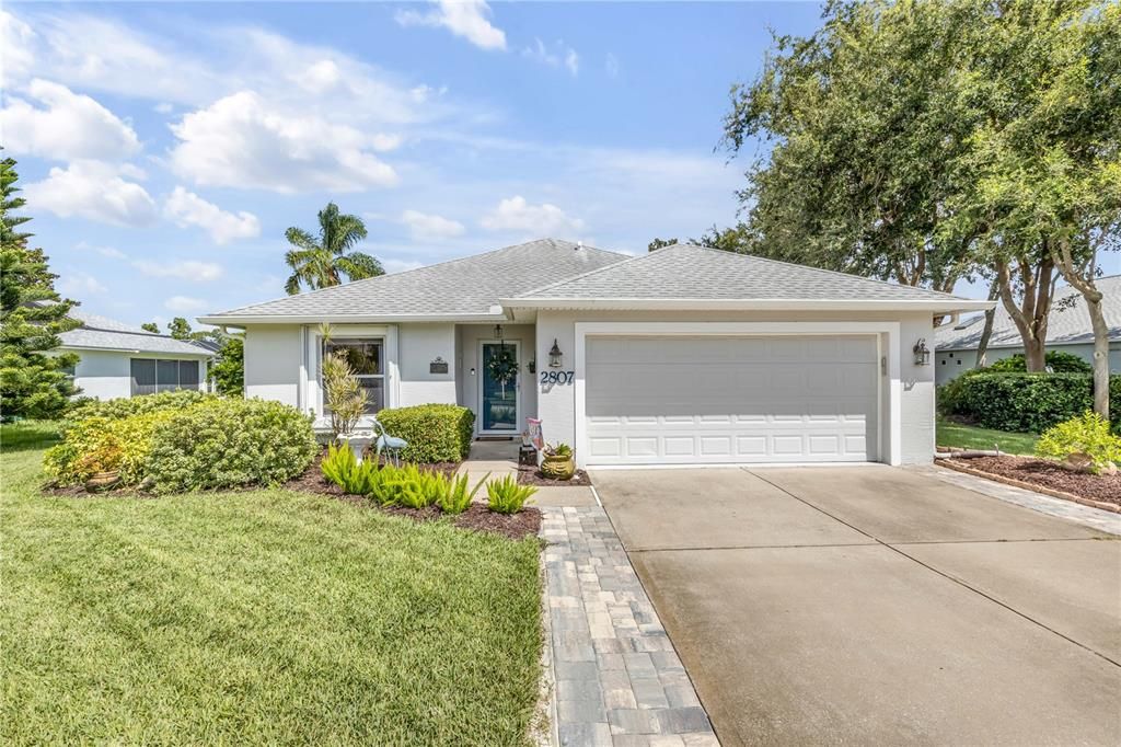 Activo con contrato: $459,900 (3 camas, 2 baños, 1869 Pies cuadrados)