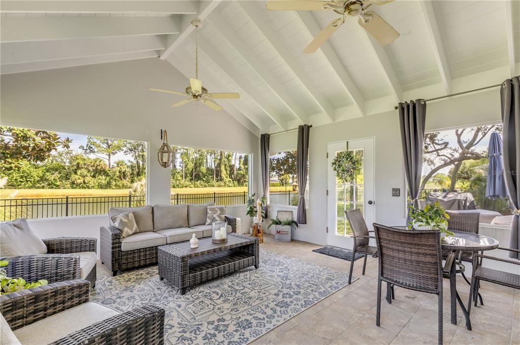 Activo con contrato: $459,900 (3 camas, 2 baños, 1869 Pies cuadrados)