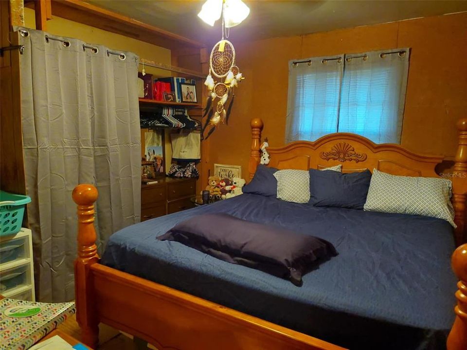 For Sale: $280,000 (3 beds, 1 baths, 1288 Square Feet)