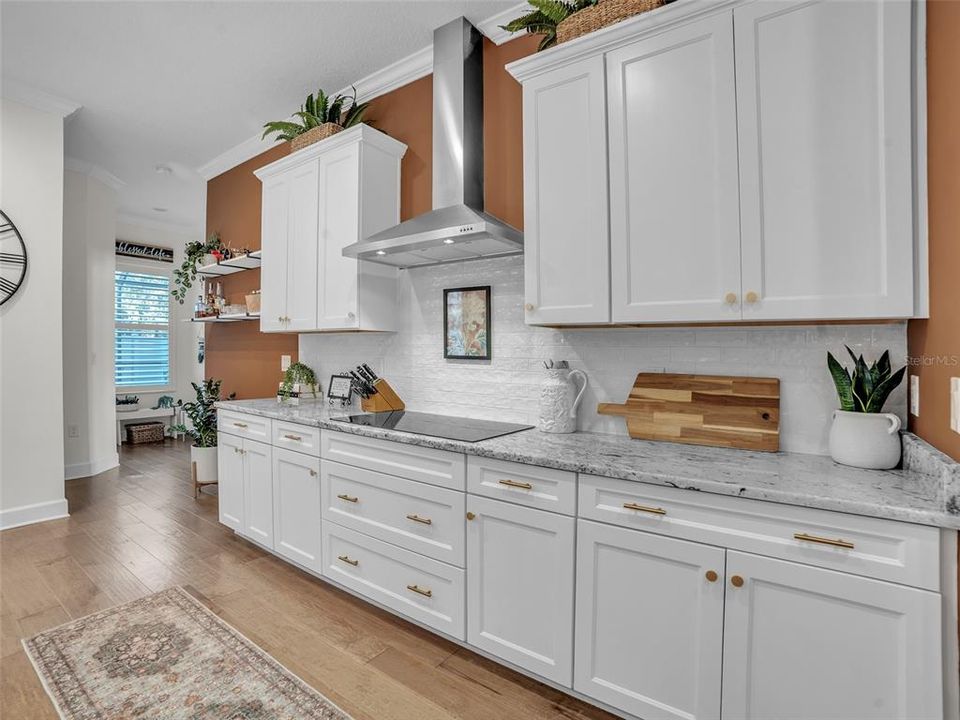 Active With Contract: $700,000 (4 beds, 3 baths, 3100 Square Feet)