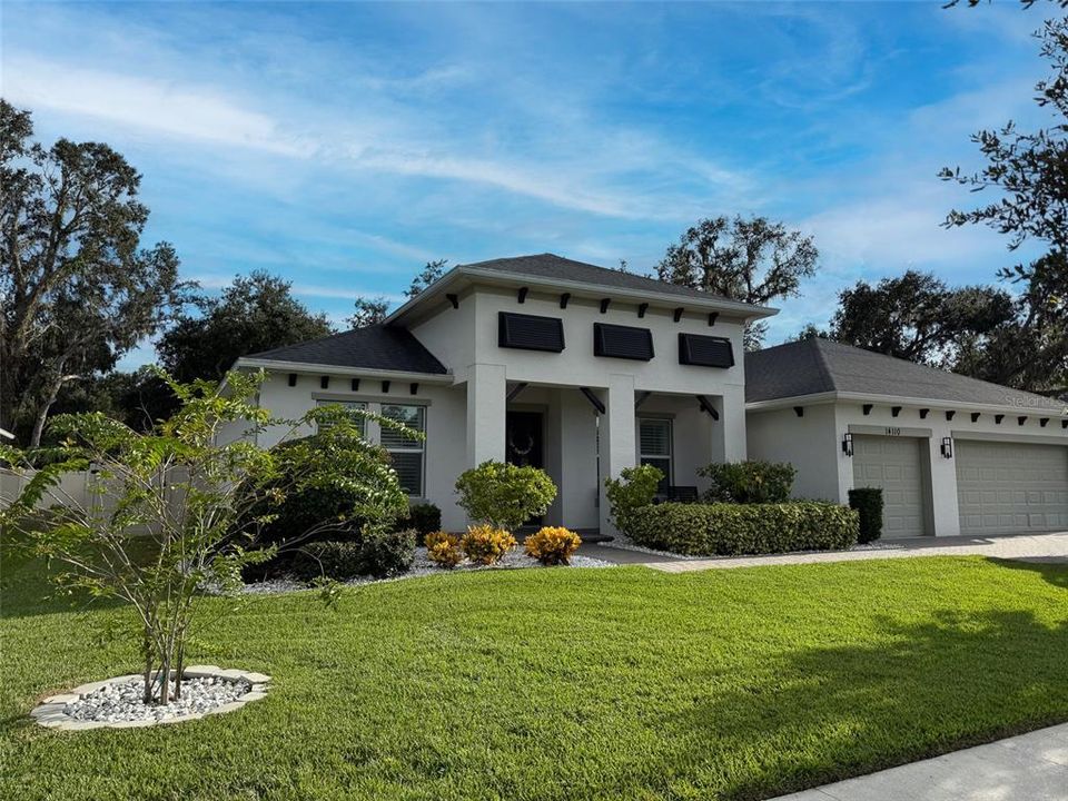 Active With Contract: $700,000 (4 beds, 3 baths, 3100 Square Feet)
