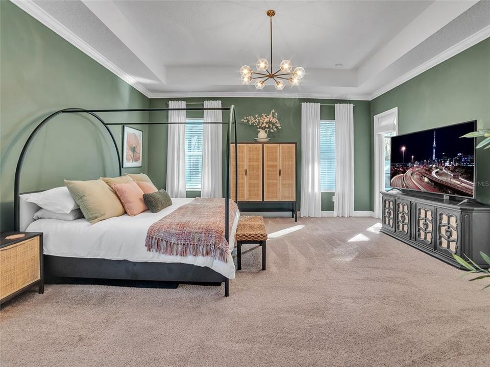 Active With Contract: $700,000 (4 beds, 3 baths, 3100 Square Feet)