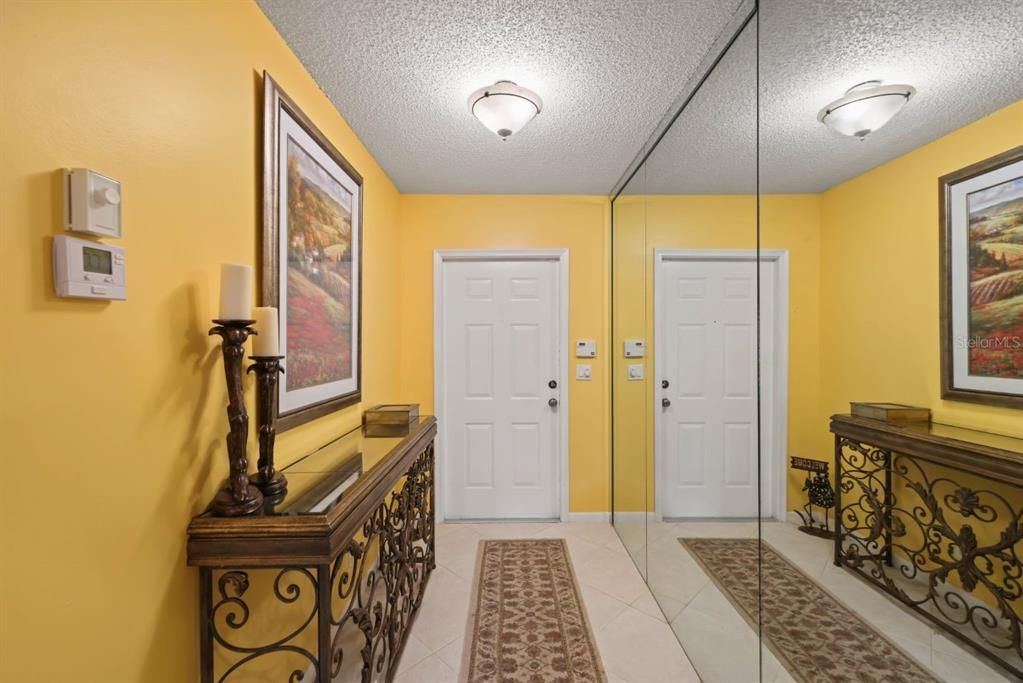 For Sale: $499,000 (2 beds, 2 baths, 1697 Square Feet)