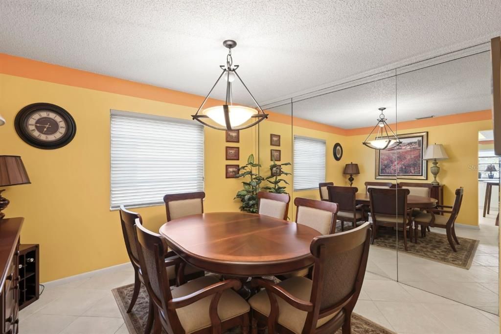For Sale: $499,000 (2 beds, 2 baths, 1697 Square Feet)