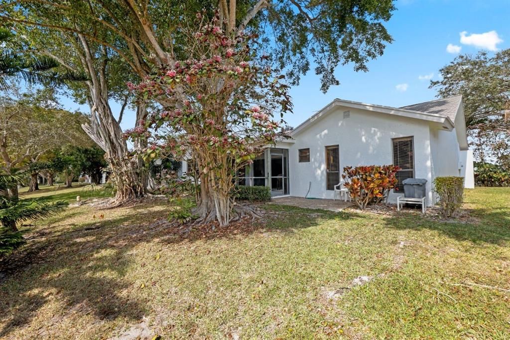 For Sale: $499,000 (2 beds, 2 baths, 1697 Square Feet)