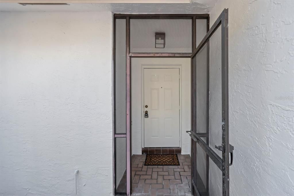 For Sale: $499,000 (2 beds, 2 baths, 1697 Square Feet)