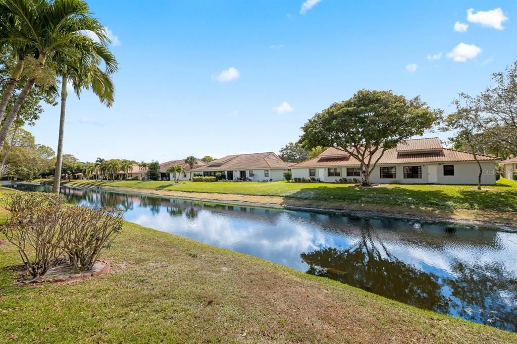 For Sale: $499,000 (2 beds, 2 baths, 1697 Square Feet)