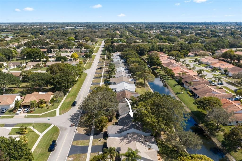 For Sale: $499,000 (2 beds, 2 baths, 1697 Square Feet)