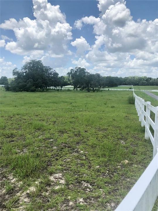 En Venta: $342,000 (10.00 acres)