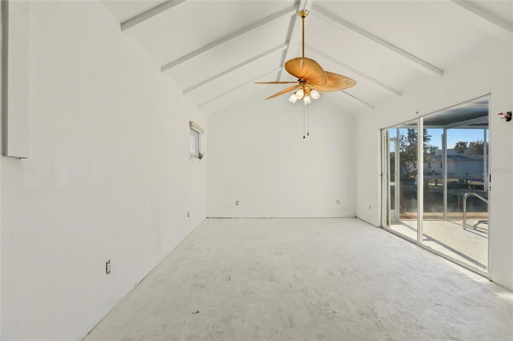 En Venta: $975,000 (3 camas, 3 baños, 1846 Pies cuadrados)