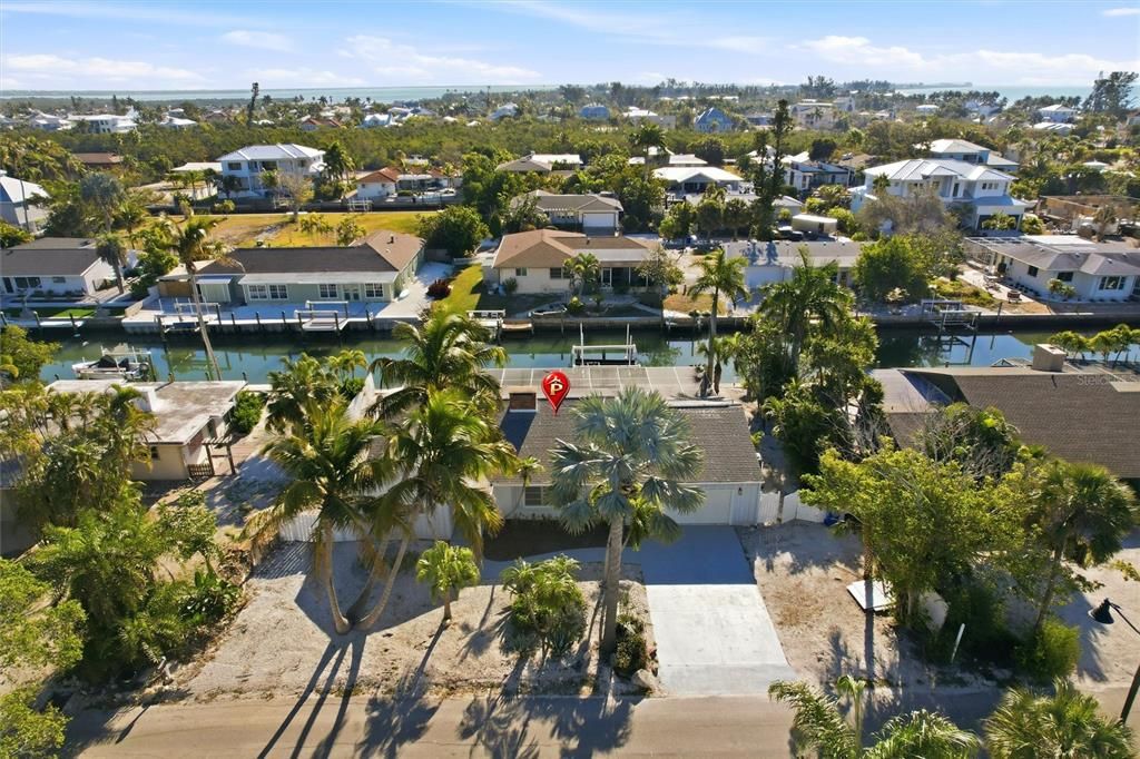 En Venta: $975,000 (3 camas, 3 baños, 1846 Pies cuadrados)