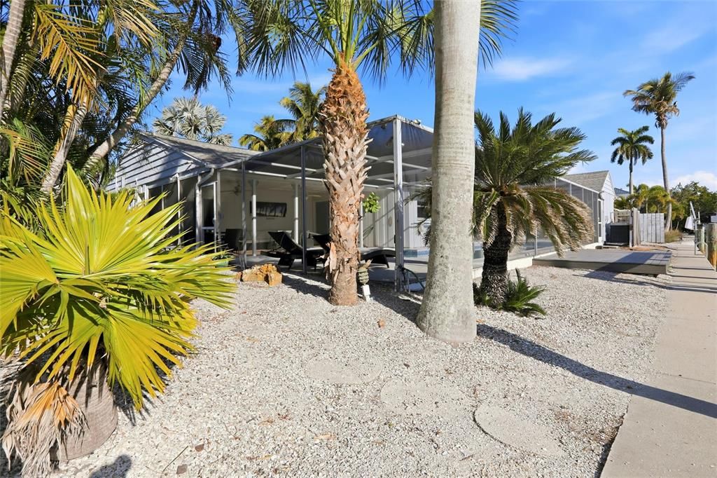 En Venta: $975,000 (3 camas, 3 baños, 1846 Pies cuadrados)