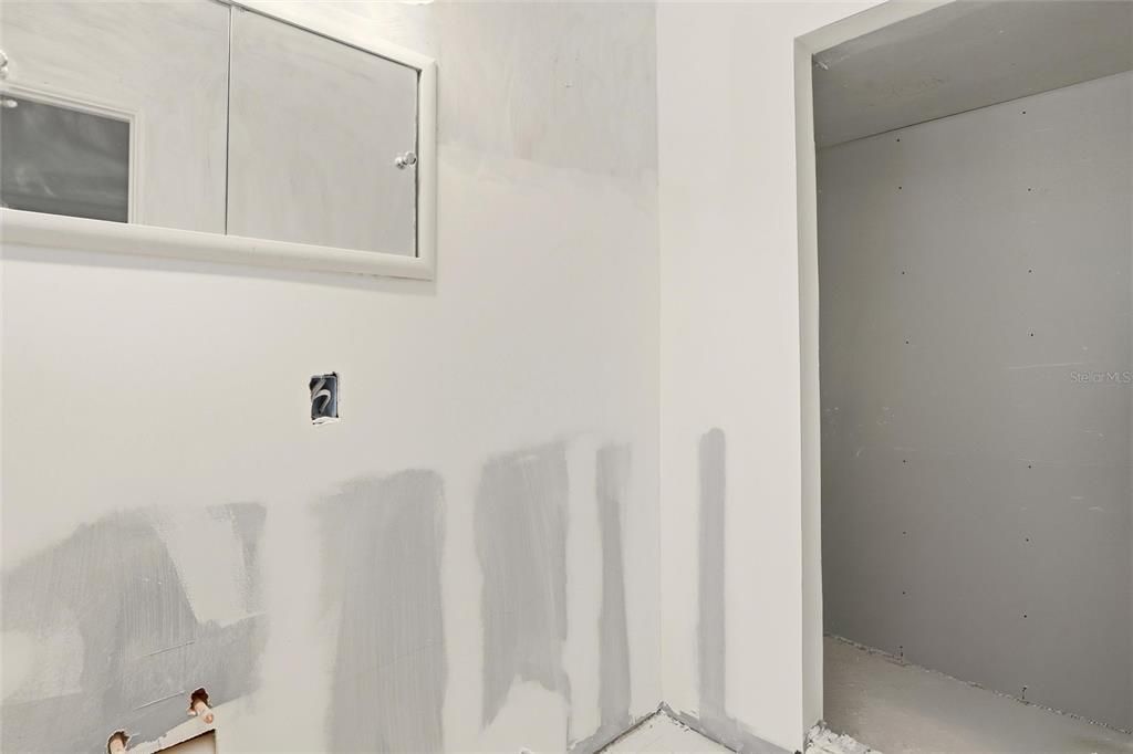 En Venta: $975,000 (3 camas, 3 baños, 1846 Pies cuadrados)