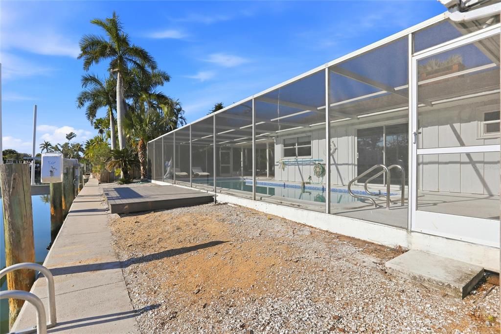 En Venta: $975,000 (3 camas, 3 baños, 1846 Pies cuadrados)