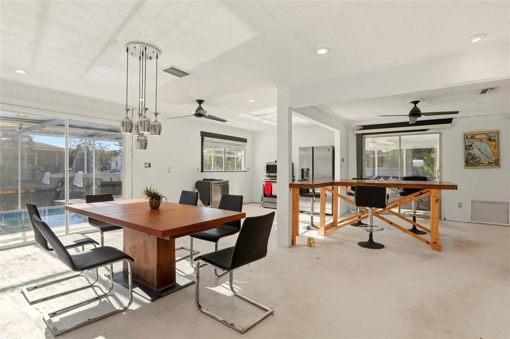 En Venta: $975,000 (3 camas, 3 baños, 1846 Pies cuadrados)