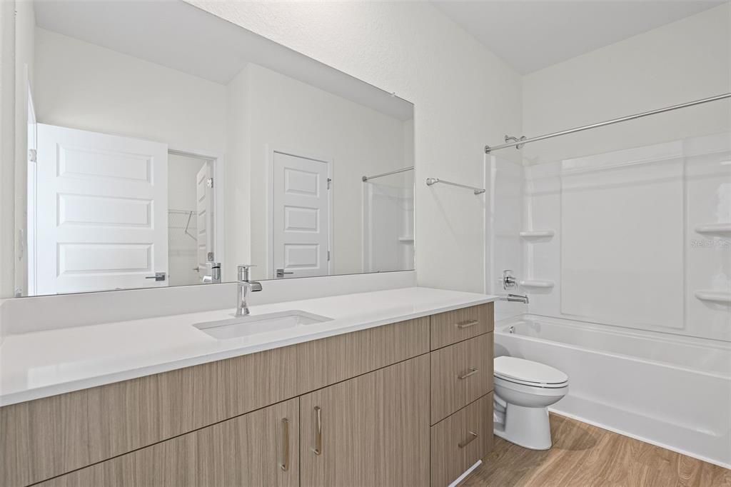 For Rent: $2,537 (2 beds, 2 baths, 1383 Square Feet)