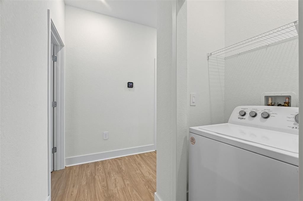 For Rent: $2,537 (2 beds, 2 baths, 1383 Square Feet)